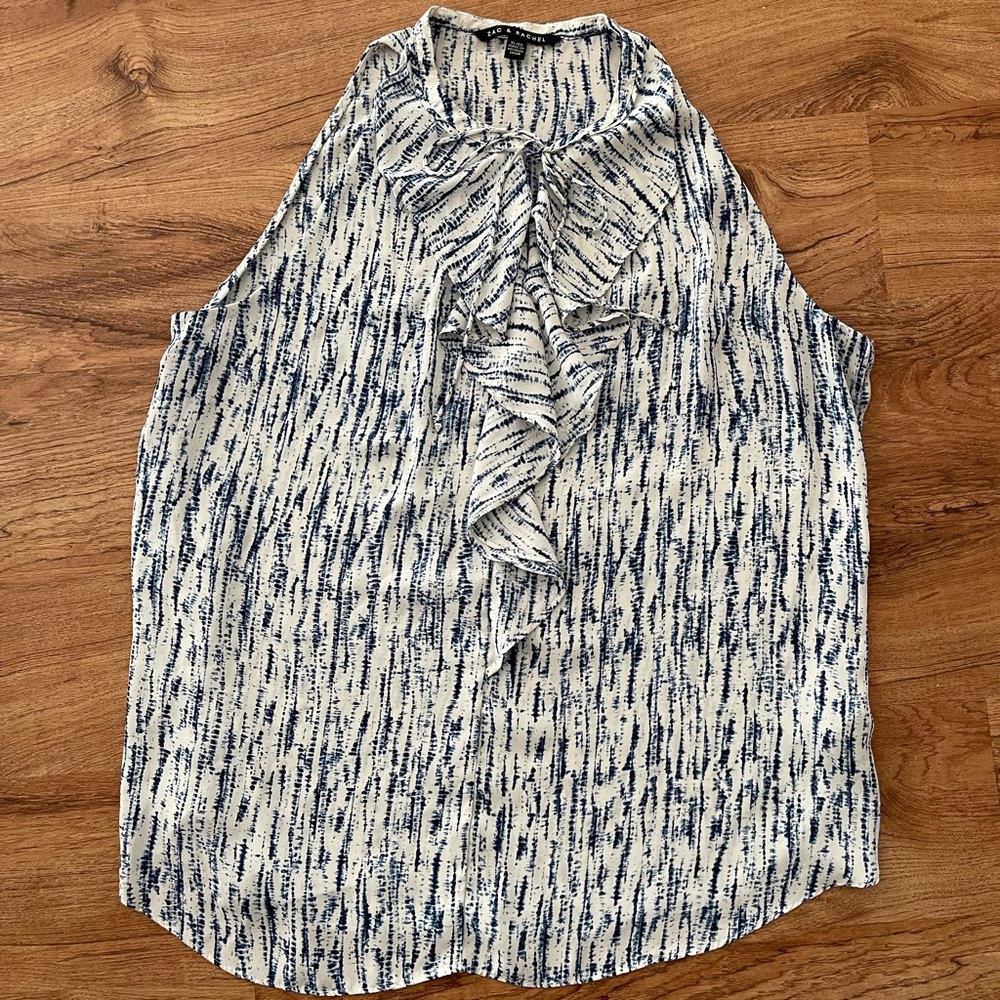 Zac & Rachel - sleeveless, dressy top